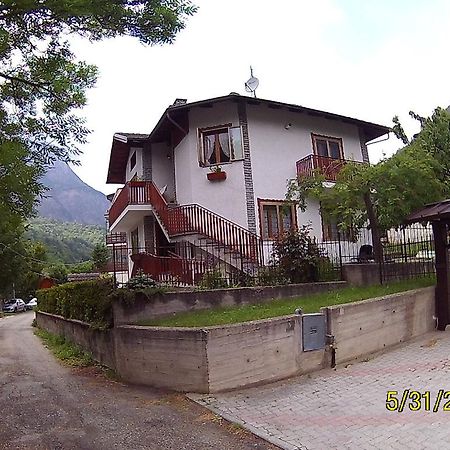 Aparthotel Residenza La Ruina Fenestrelle Exterior foto