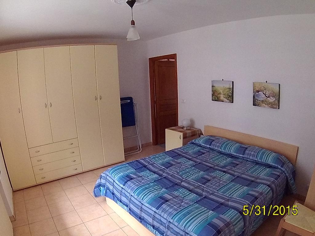 Aparthotel Residenza La Ruina Fenestrelle Zimmer foto