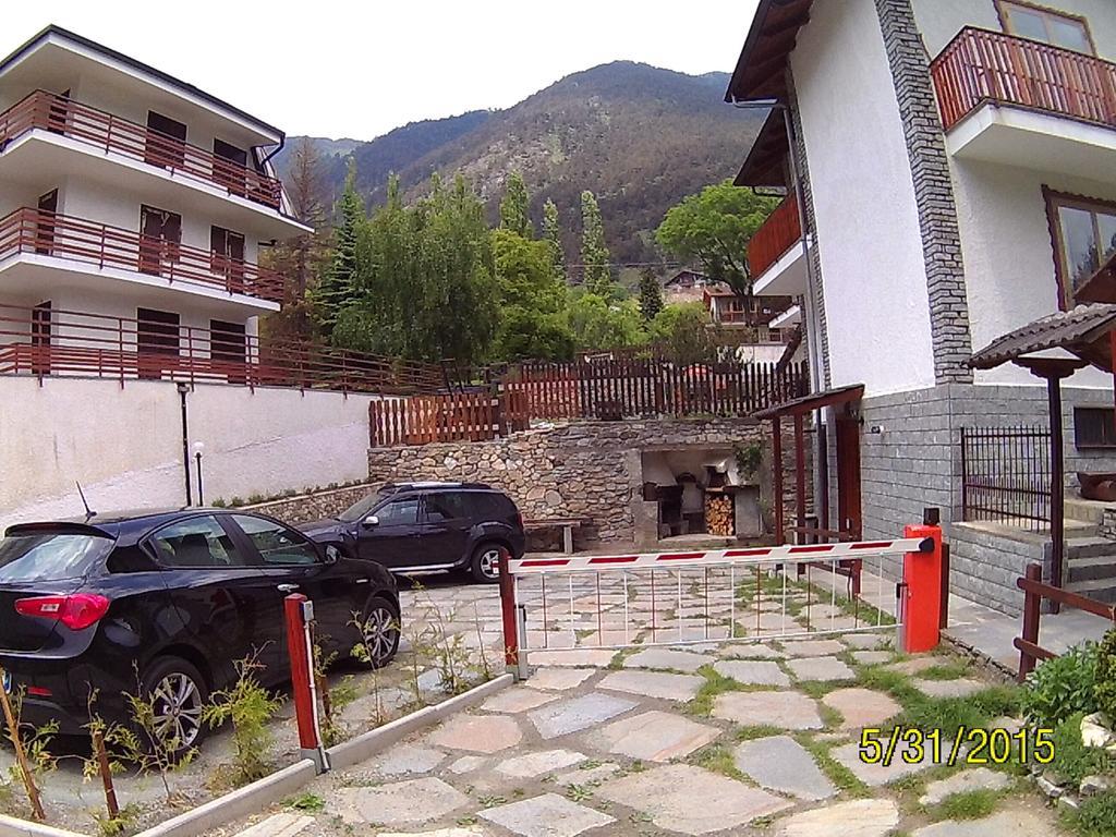 Aparthotel Residenza La Ruina Fenestrelle Exterior foto